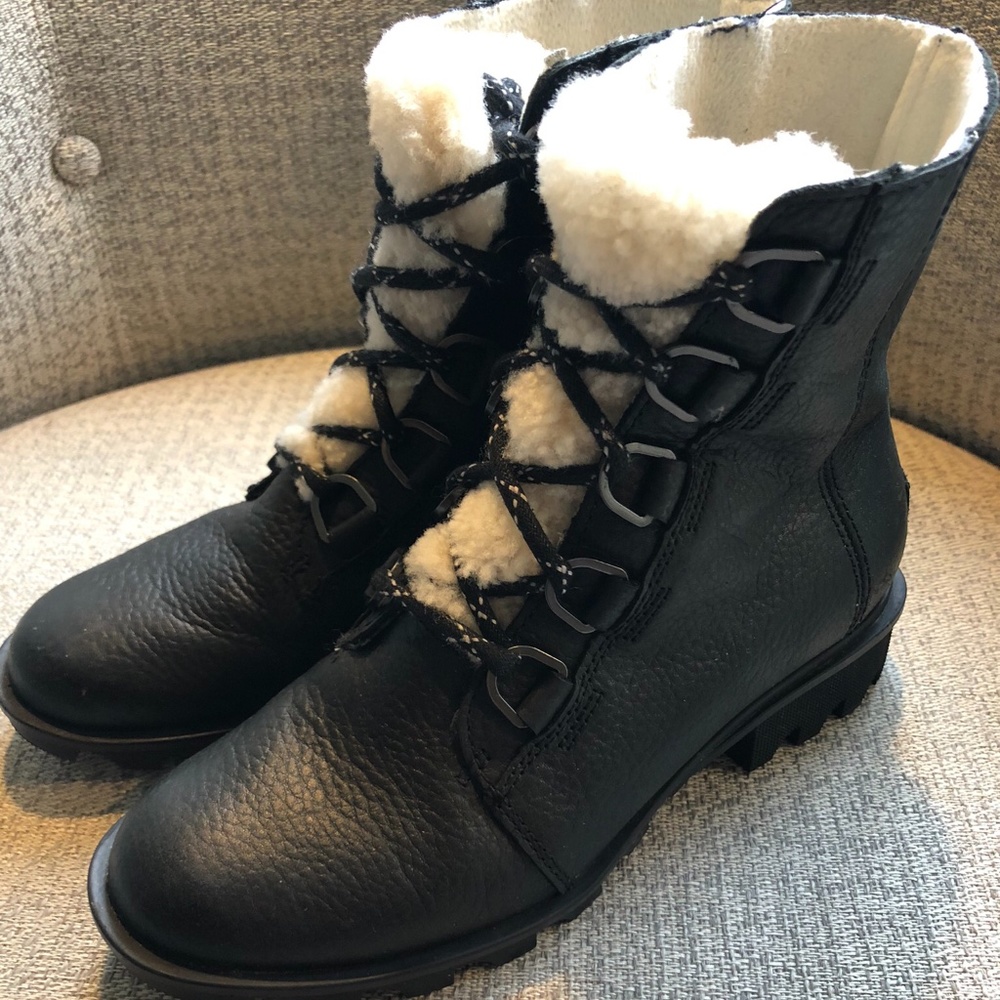 Sorel womens combat boots